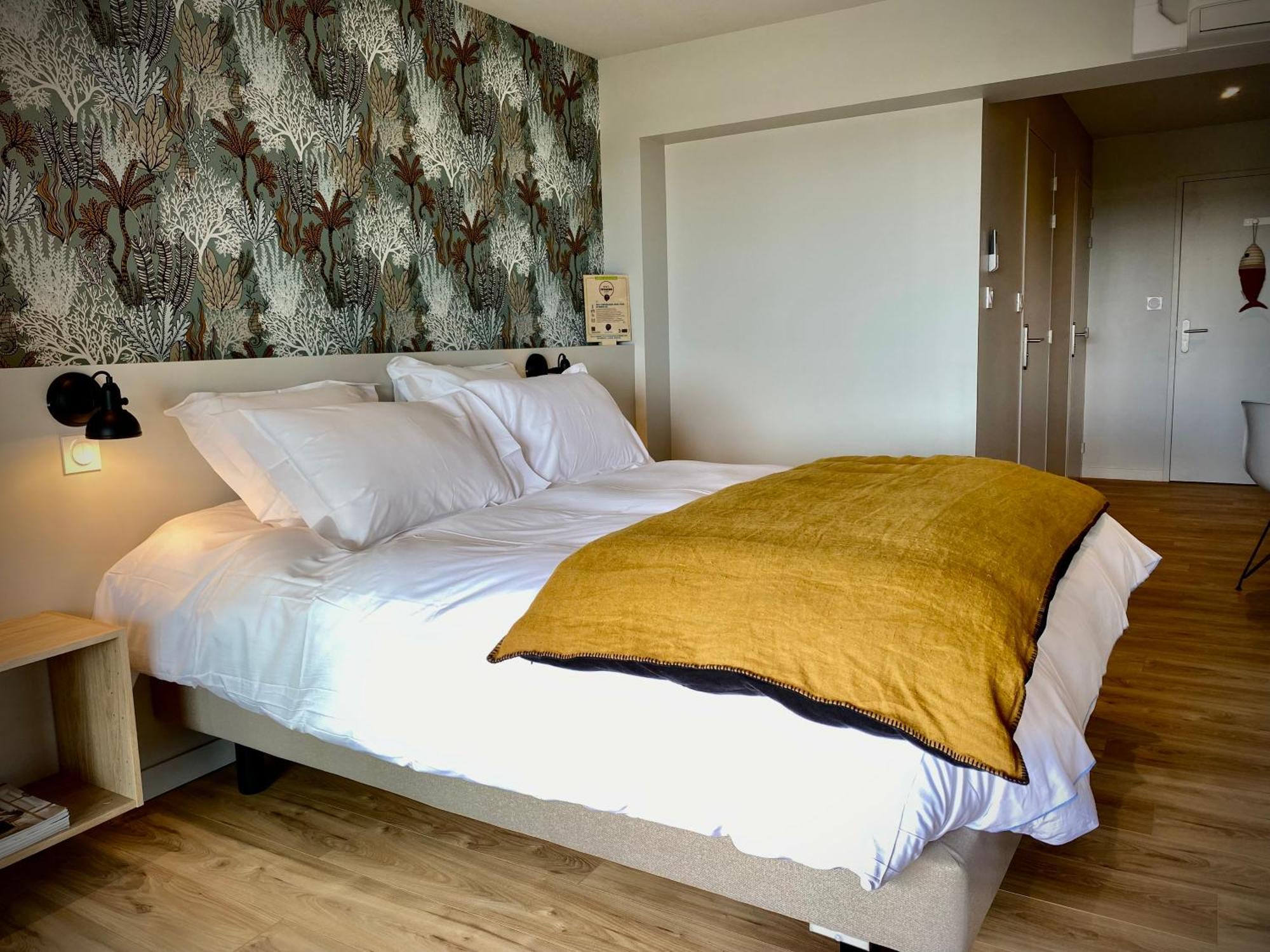 La Bellevue Bistrot Et Chambres D'Hotes Séné Habitación foto